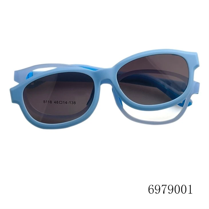 Fashion 2 in 1 Kids Sunglasses Clips On Children Glasses With Chain factory